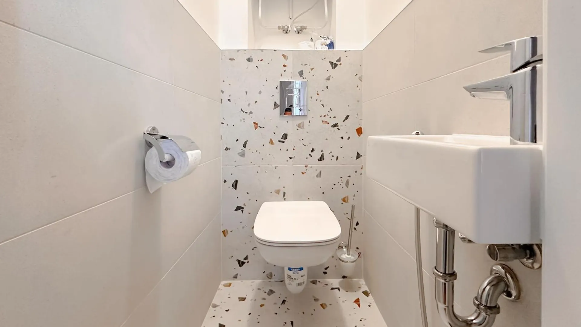 Appartamento Stylish 2Bd With Balcony & Desk Near Vitosha Blvd Sofia Bulgaria